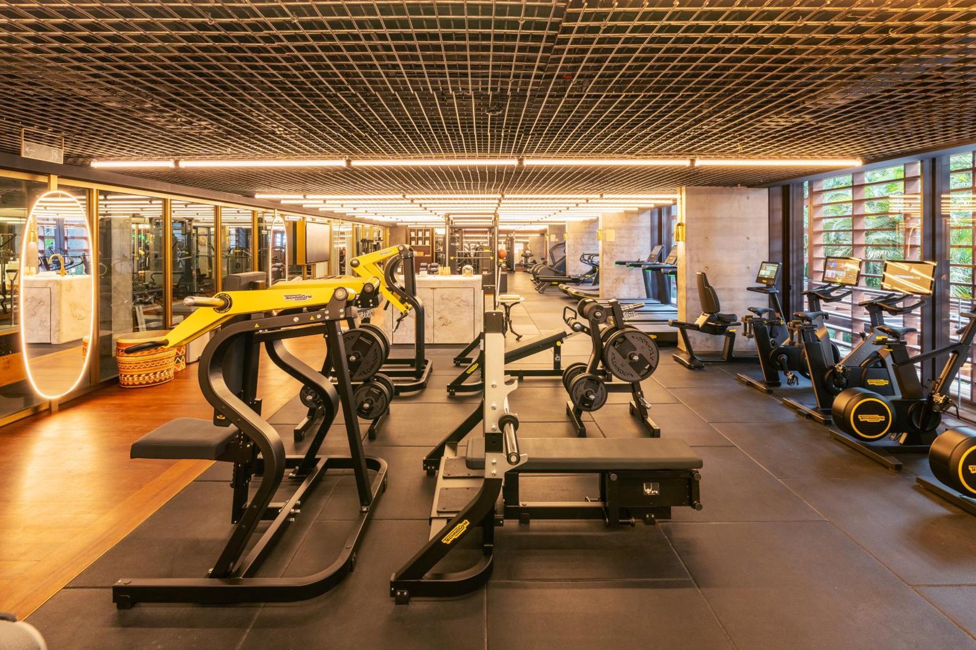 Rosewood Sao Paulo Hotel ภายนอก รูปภาพ Anytime Fitness in Singapore