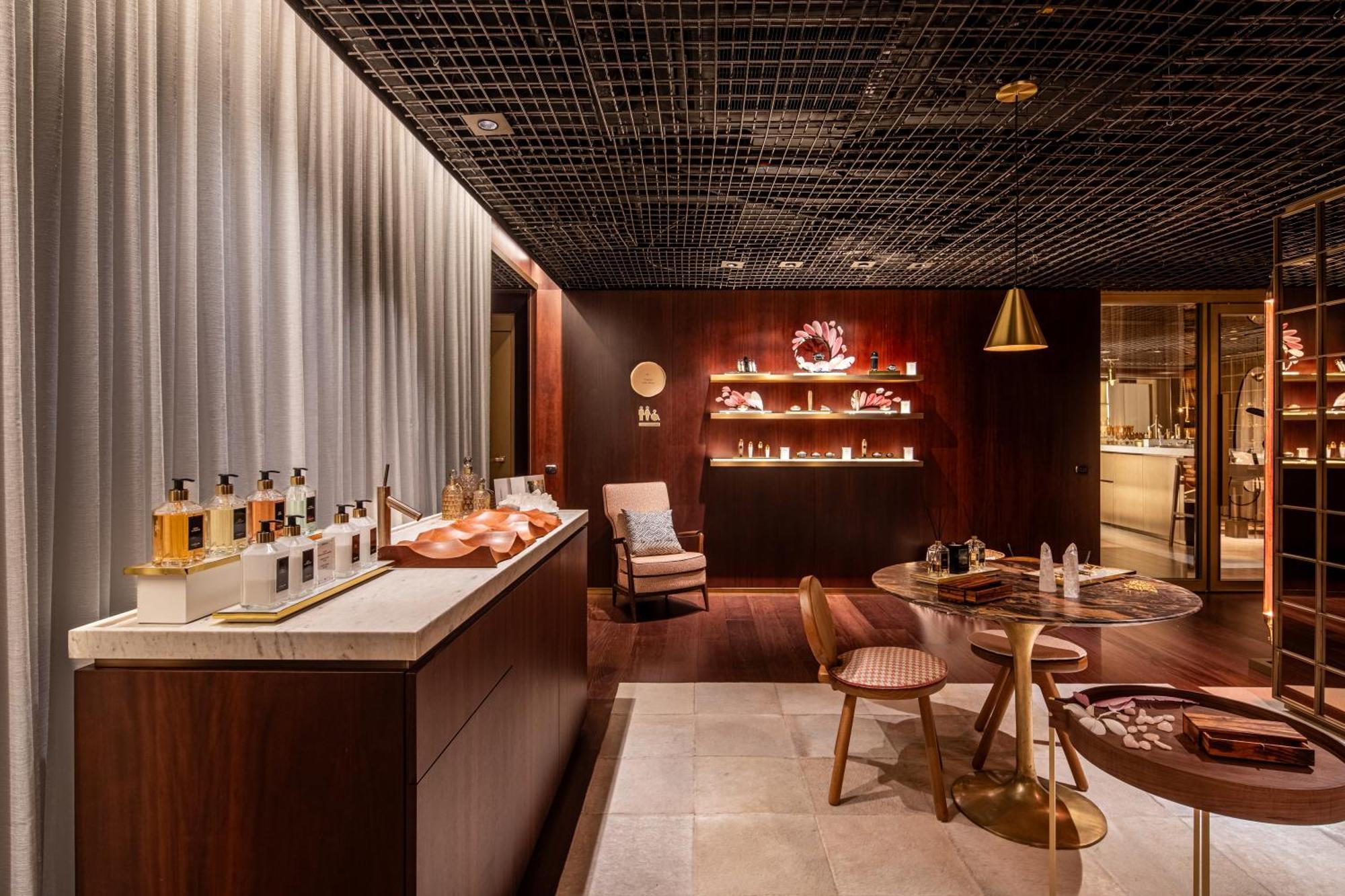 Rosewood Sao Paulo Hotel ภายนอก รูปภาพ The Fragrance Bar at Harrods